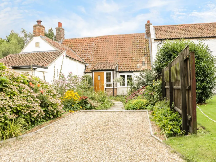 Mrs Dale's Cottage - Image 1