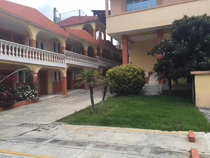 Hotel Real Classic Inn - Image 1