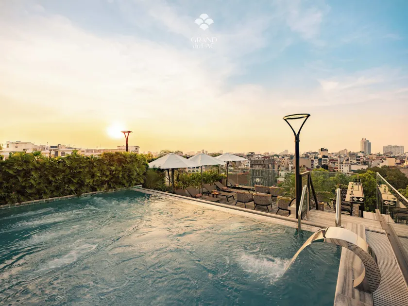 GRAND HOTEL du LAC Hanoi - Image 1