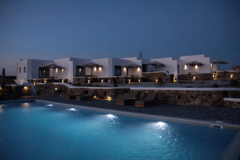 Thronos Suites - Image 1