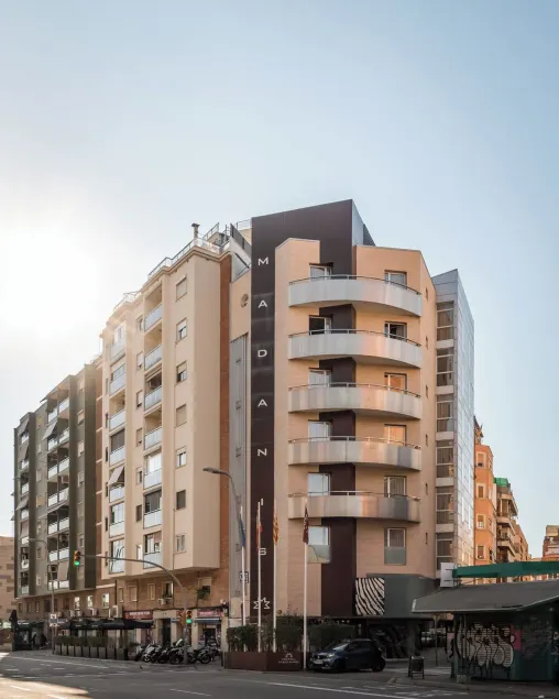 Hotel Madanis - Image 1