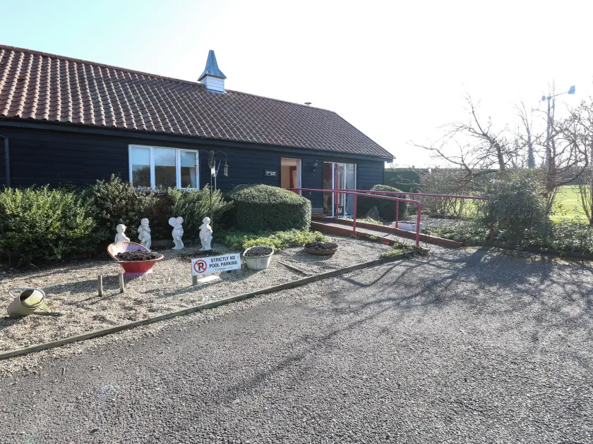 Swallow Barn - Image 1