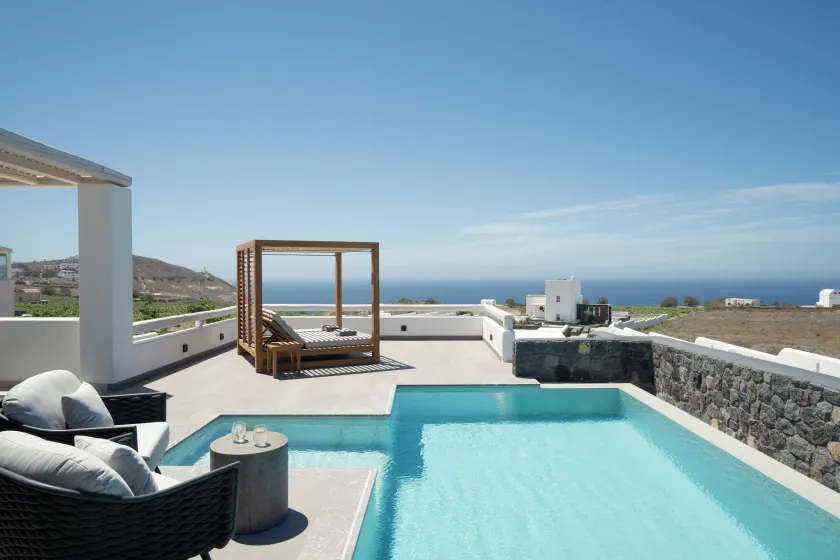 La Ponta Villas & Suites - Image 1