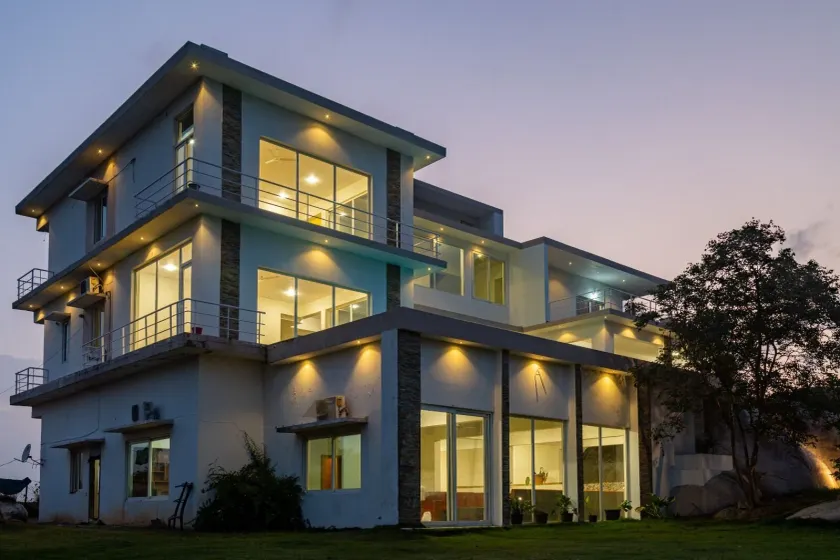 Bliss Farm Stay- Hilltop - Image 1