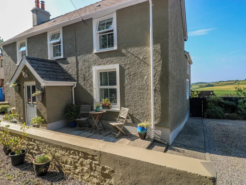 St.twynells Farm - Image 1
