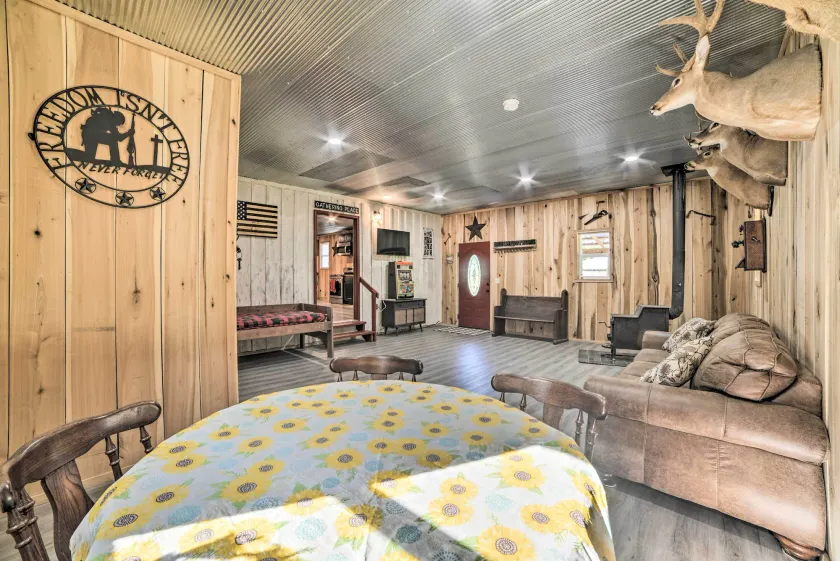 Charming New Concord Cabin on 50-Acre Farm! - Image 1