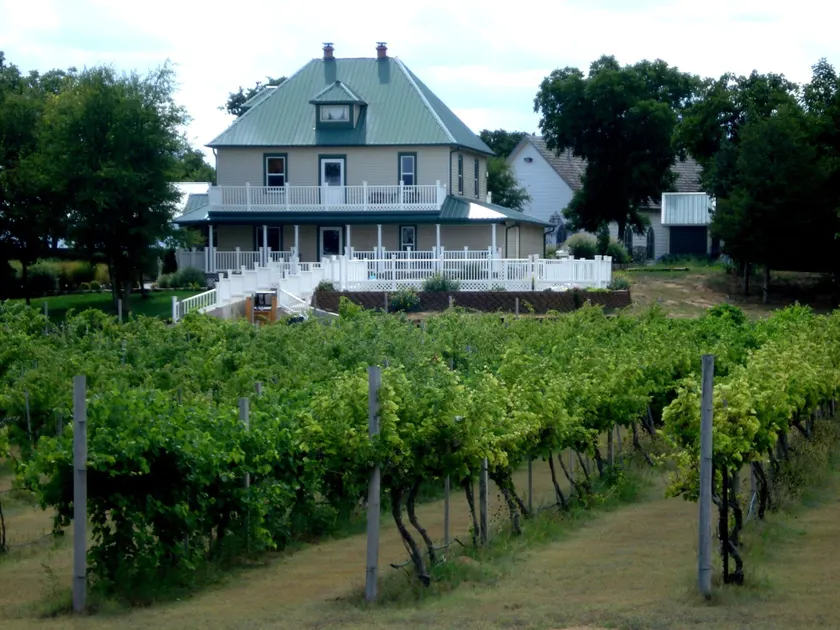 Indian Creek Village Winery - Image 1
