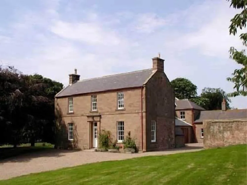 East Horton Farmhouse - Image 1