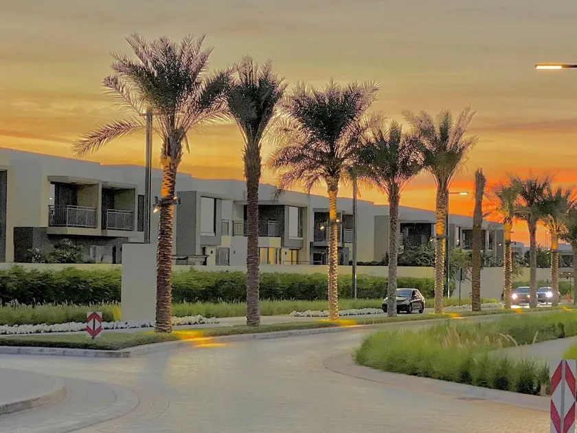 Dubai Hills Bespoke 4 Bedroom Villa - Image 1