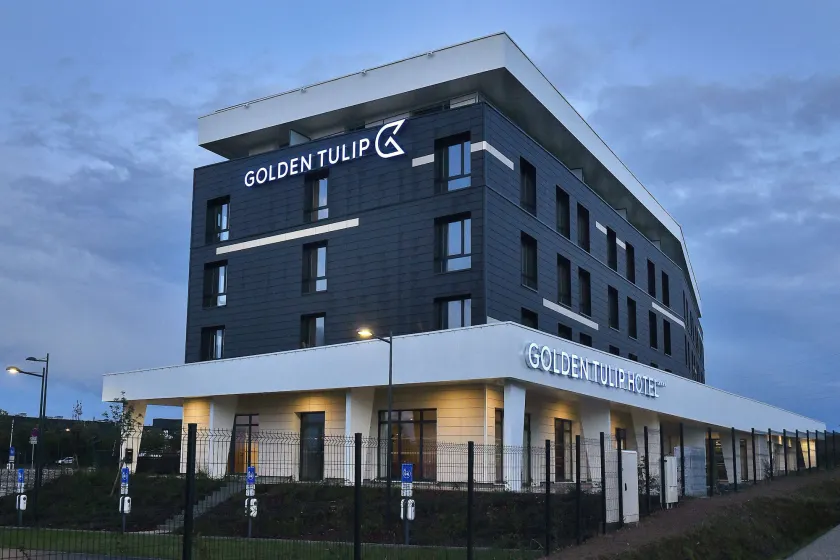 Golden Tulip Reims Bezannes - Image 1
