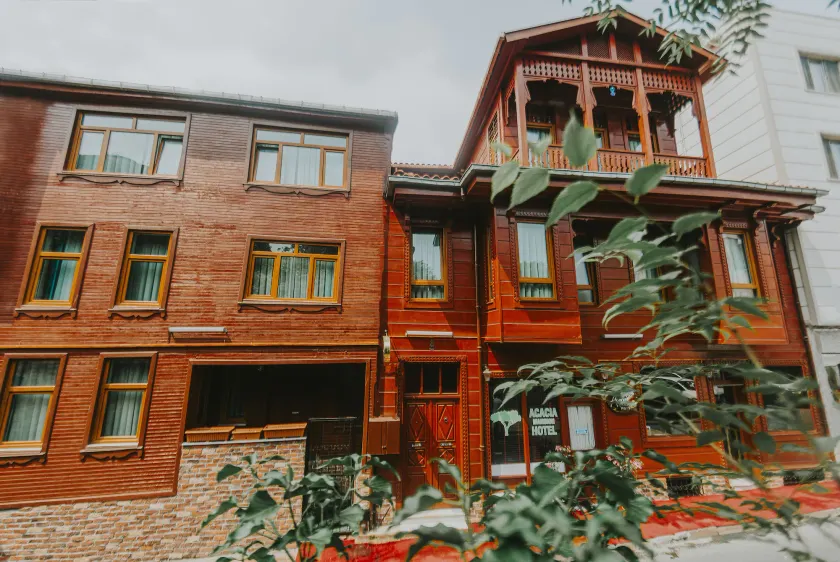 Acacia Mansion Hotel - Image 1