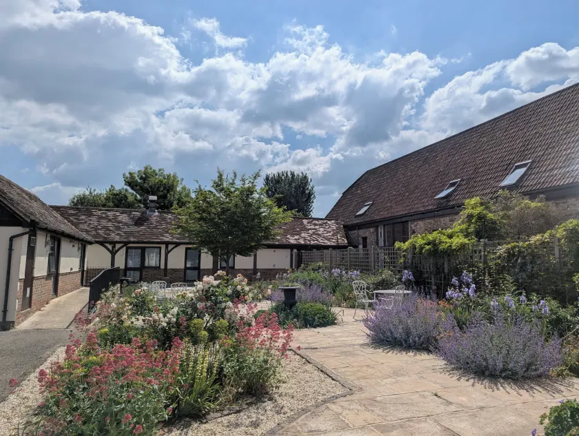 Kingfisher Barn - Image 1