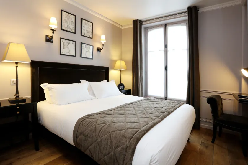 Hôtel Saint-Louis Pigalle - Image 1