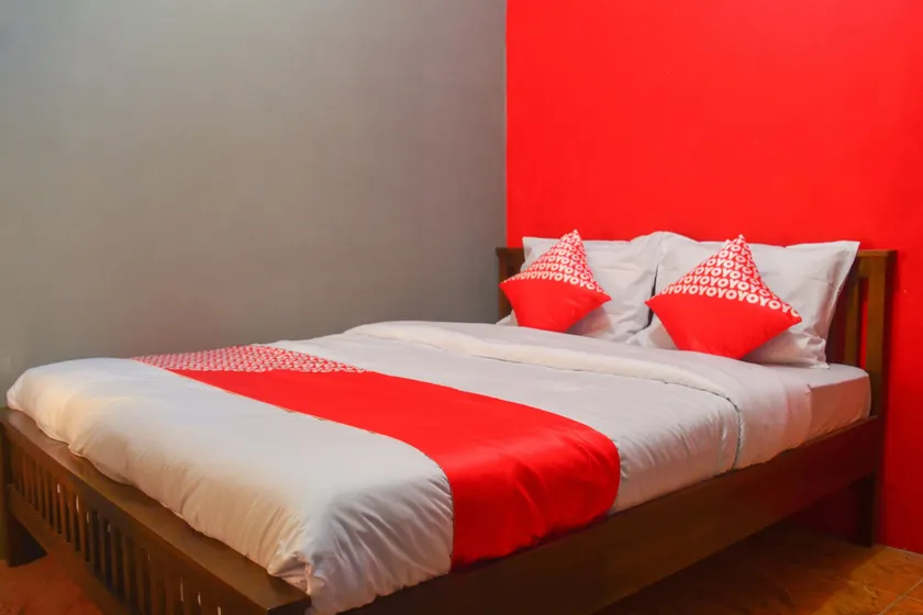 RedDoorz at Rita Guesthouse Pangandaran - Image 1