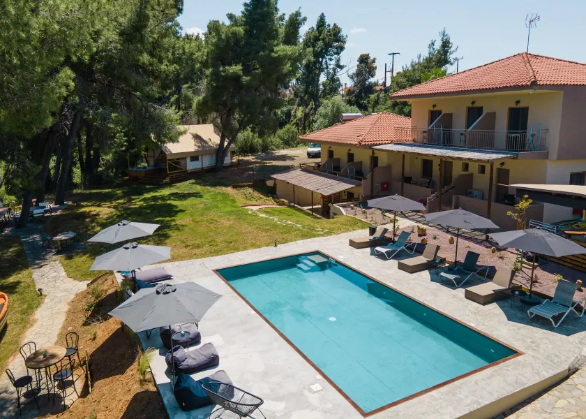Pefkon Suites - Image 1