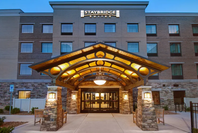Staybridge Suites Sterling Heights - Detroit Area by IHG - Image 1