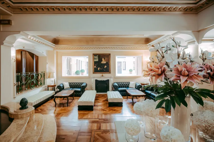 River Palace Hotel - Image 1