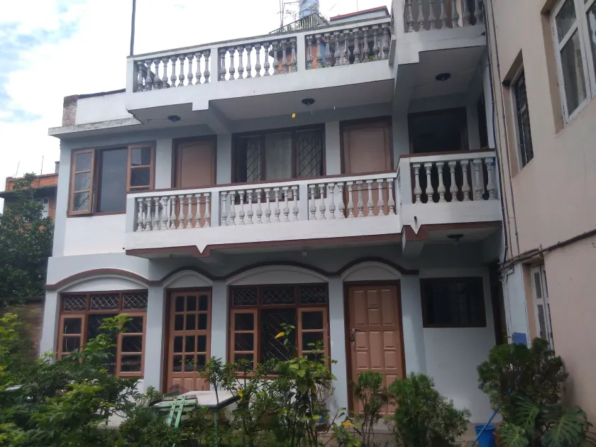 Big Bell Guest House - Image 1