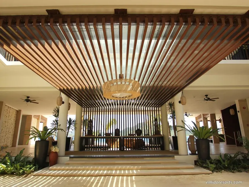 Pangulasian Island Resorts El Nido - Hall
