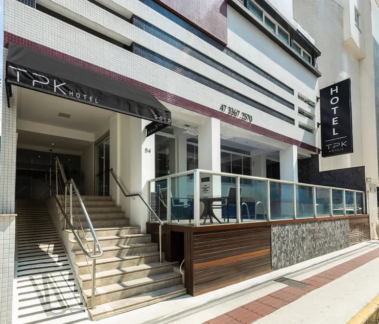 Tropikalya Gold Hotel - Image 1