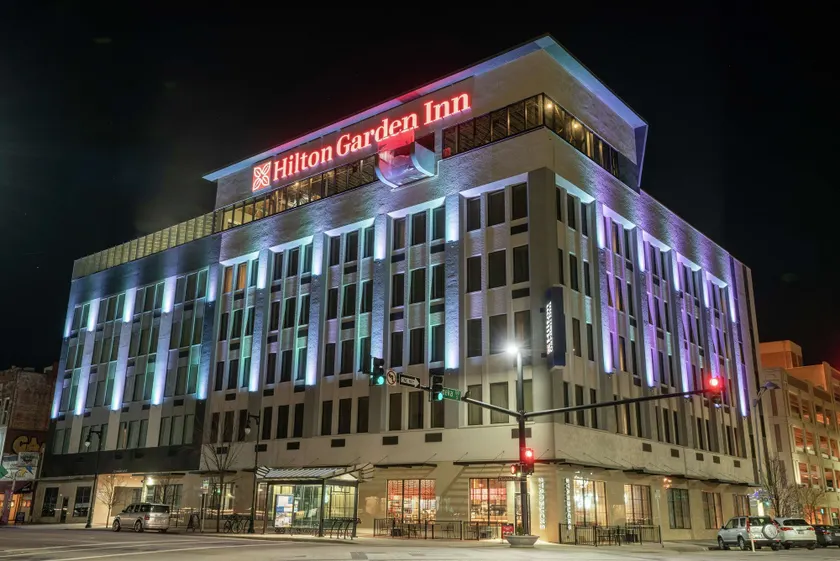 Hilton Garden Inn Wichita Downtown - Image 1