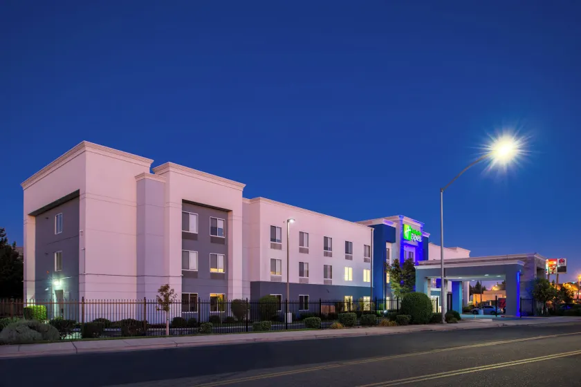 Holiday Inn Express Stockton Southeast by IHG - Image 1
