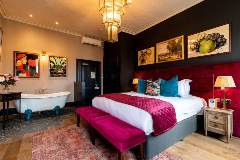 The Park Hotel - Image 1
