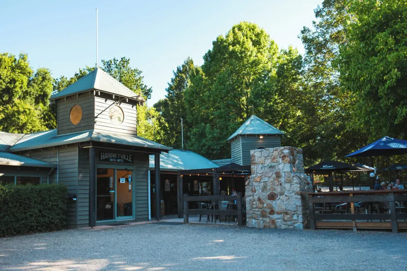 Harrietville Hotel Motel - Image 1