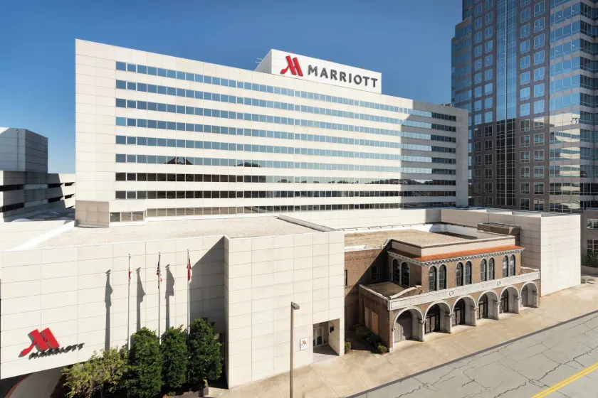 Marriott Greensboro Downtown - Image 1