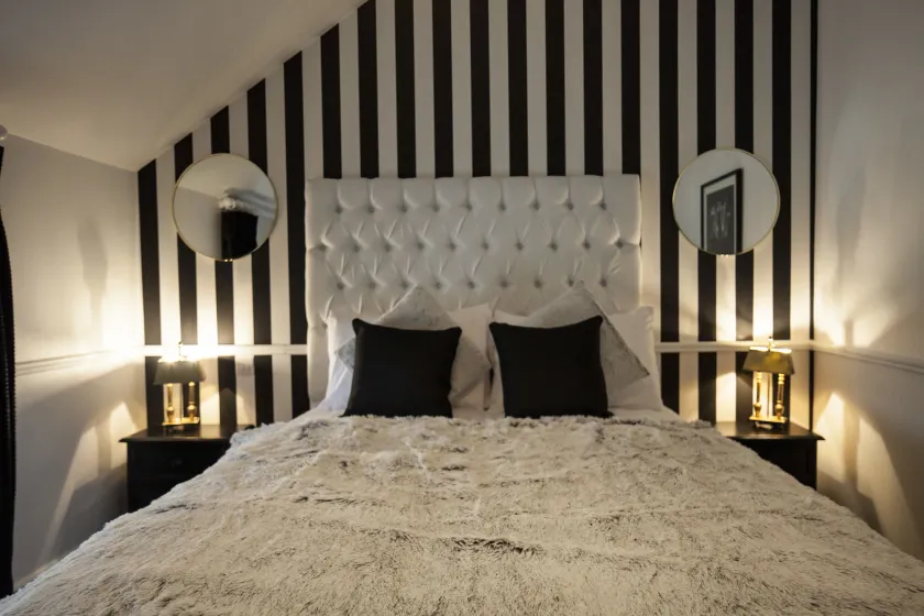 The Rooms at Bardons - Image 1