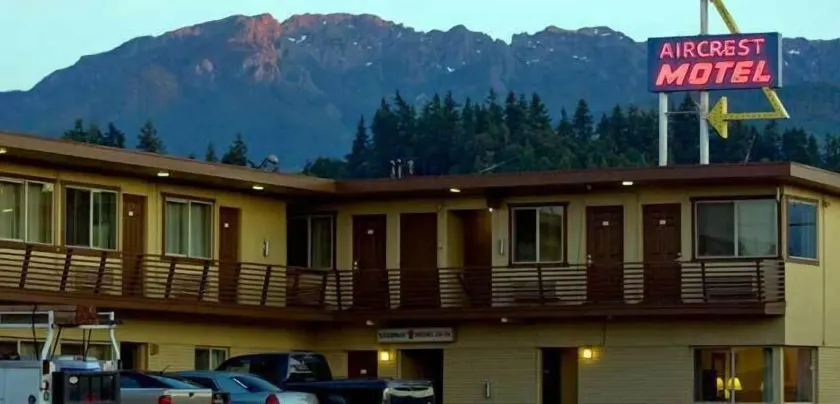 Aircrest Motel - Image 1