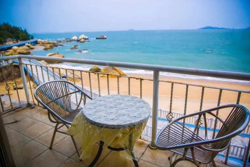 Titan Paradise Xiamen Hotel - Image 1