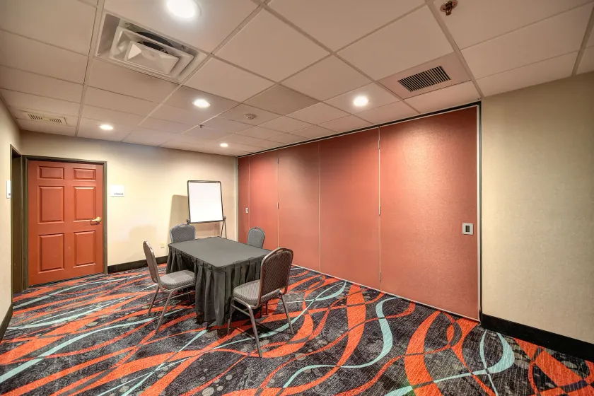 Holiday Inn Express Hotel & Suites Manteca by IHG - Image 1