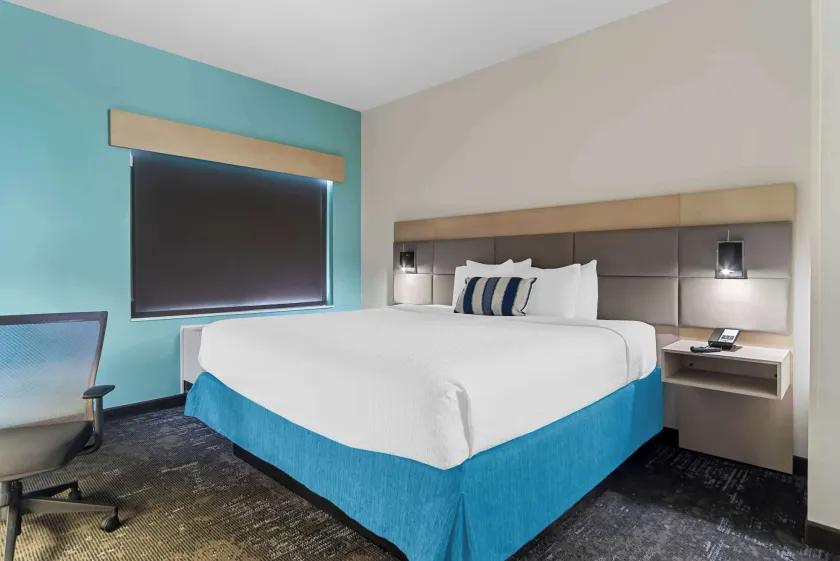 Best Western Plus Ogallala Inn - Image 1