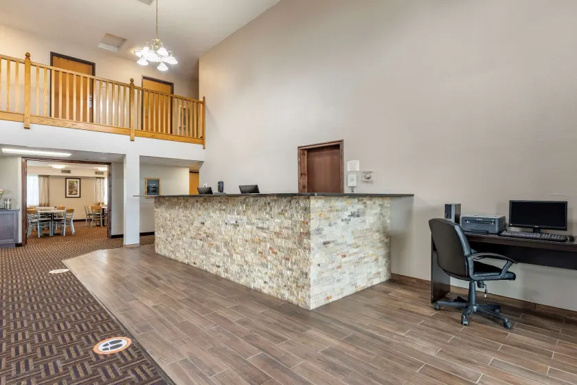 Quality Inn Creston - Lobby