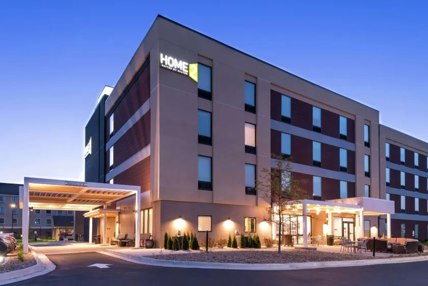 Home2 Suites by Hilton Merrillville - Image 1