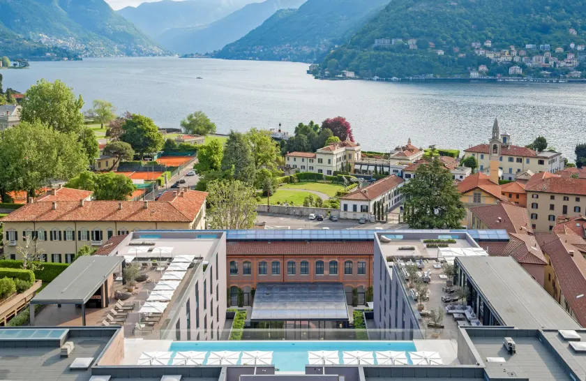 Hilton Lake Como - Image 1