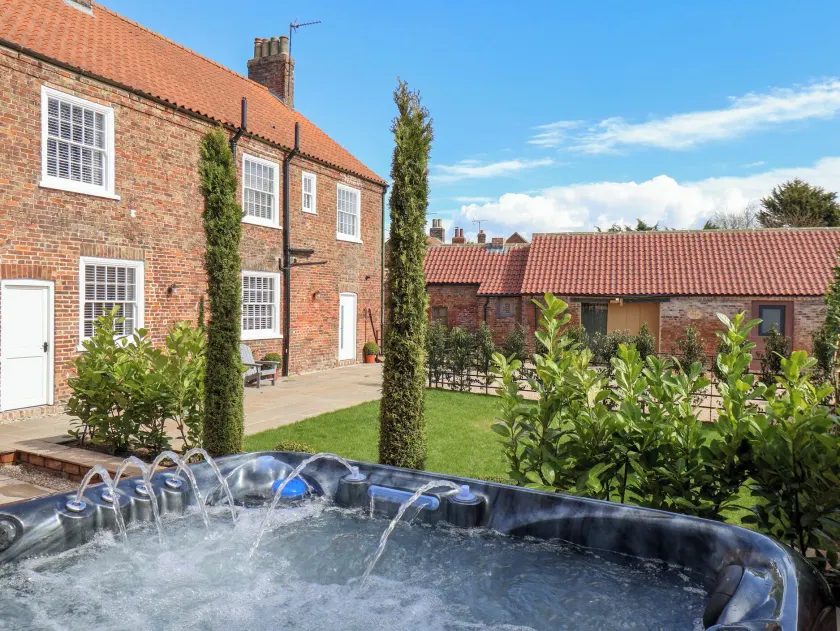 Harpham Manor House - Image 1