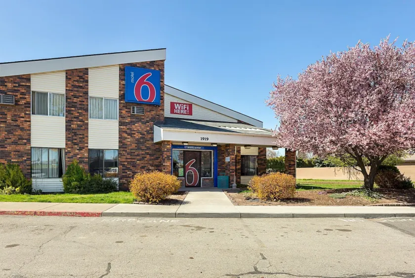 Motel 6-Spokane, WA - East - Image 1