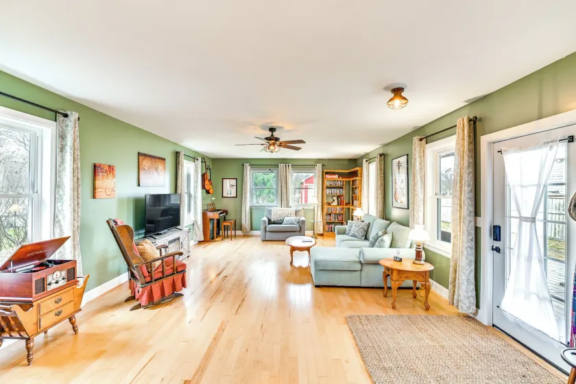 'the Olde Westerlo Village House' - Summer Escape - Image 1