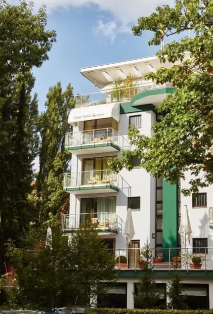 Bernstein Hotel Villa Kastania - Image 1