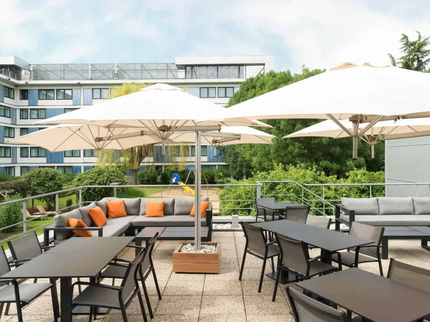 Novotel Brussels Airport - Image 1