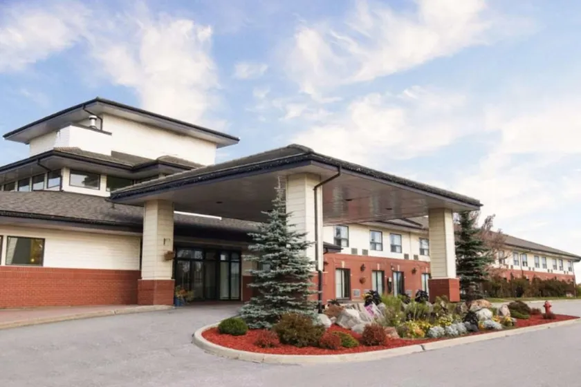 Quality Inn - Image 1