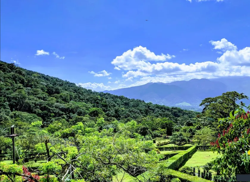 Celeste Mountain Lodge - Image 1