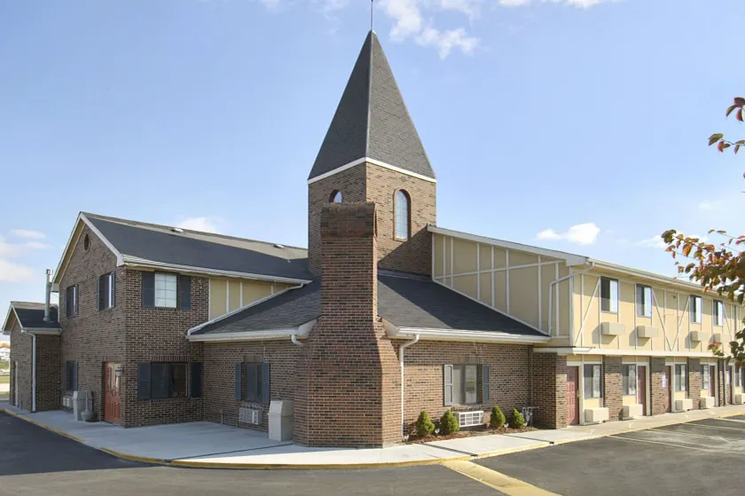 Days Inn by Wyndham Concordia - Image 1