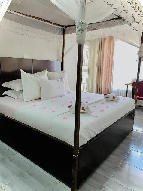 Stadium View Executive Guest House - Image 1