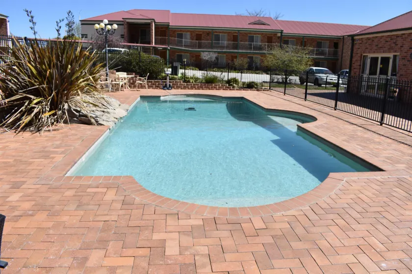 Best Western Plus Ambassador Orange - Image 1