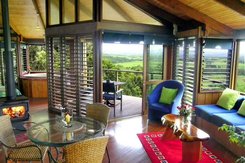 Mt Quincan Crater Retreat - Image 1