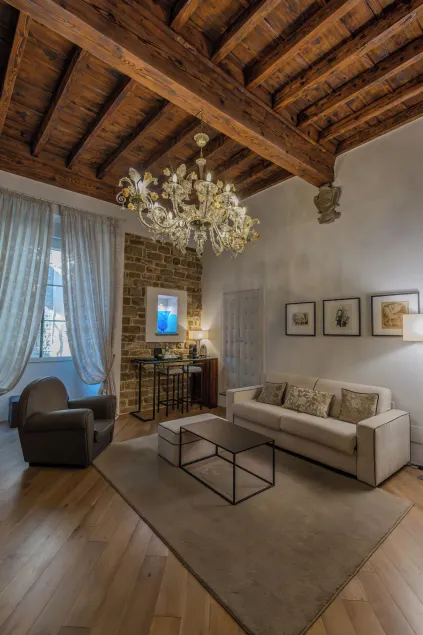 Donati Luxury Tower Suites - Image 1