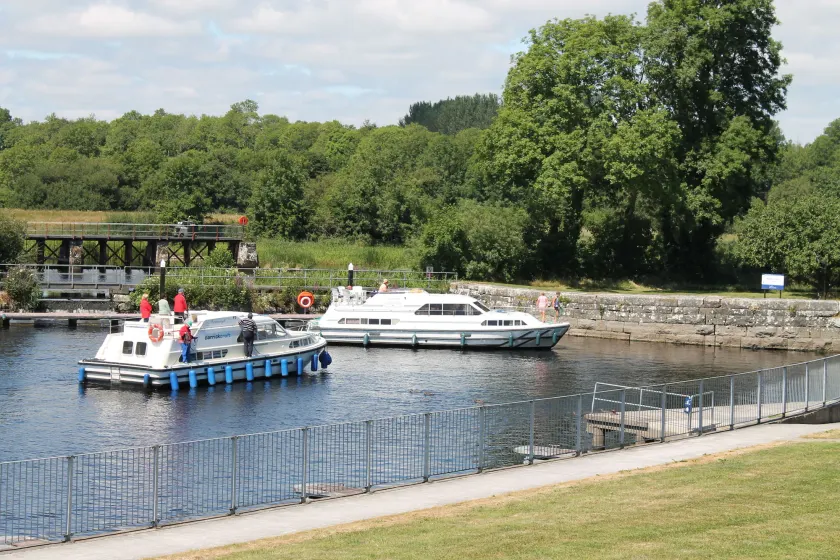 Quay Rest - Image 1